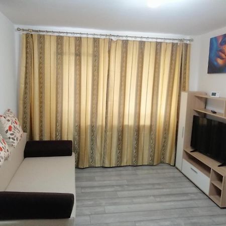 Central City Bacau Exterior photo
