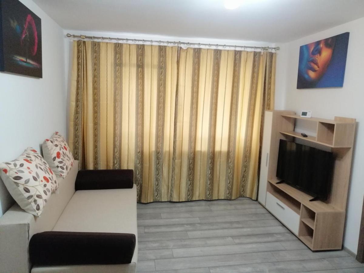 Central City Bacau Exterior photo